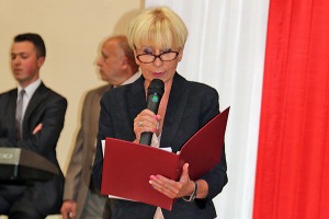 Jolanta Gawarkiewcz, dyrektor Gimnazjum nr w w Ostrołęce