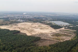 Działka po porzuconej budowie nowej elektrowni w Ostrołęce